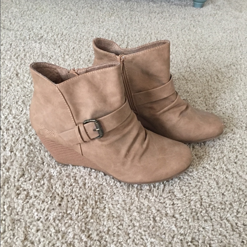 Wedge booties